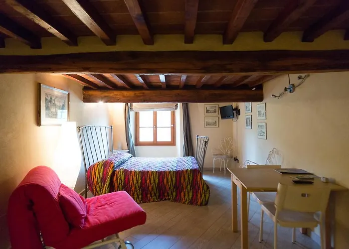 Il Poderaccio Κατάλυμα σε φάρμα Σκαντίτσι